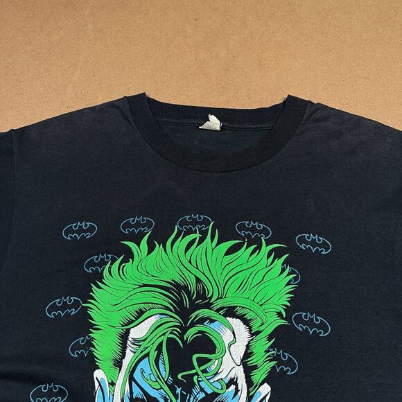 The Joker 1989 Mens Black Graphic T Shirt 80s Batman DC Comics Large Tee - Picture 11 of 14